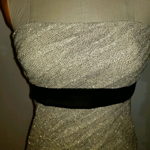 Fave strapless gold top - Picture 7 of 9